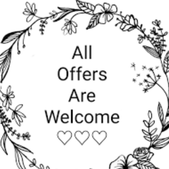 Other - All Reasonable Offers Accepted! Send Me An Offer! 🖤